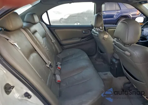 2001 Infiniti I30 z USA, uszkodzony, nr VIN JNKCA31A81T019610